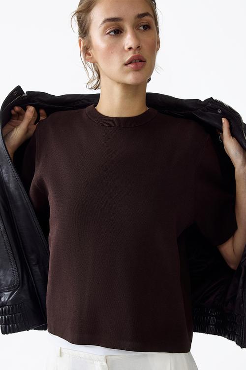Knitted T-shirt - dark brown