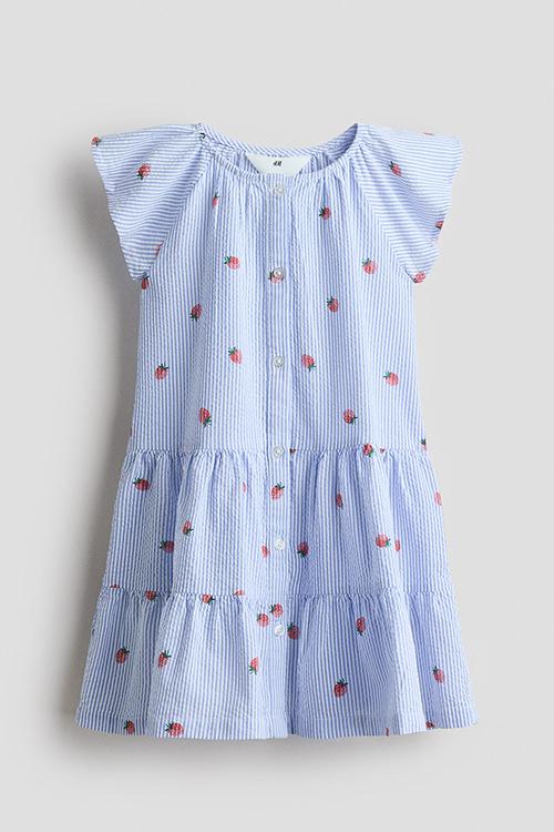 Tiered seersucker dress - light blue/strawberries