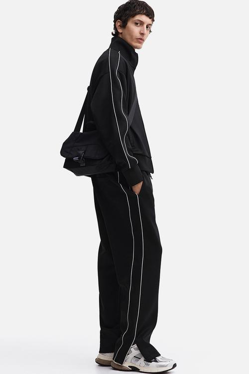 Relaxed fit joggers - black