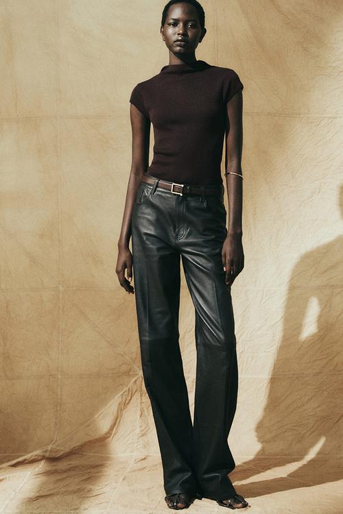Fine-knit turtleneck top - dark brown