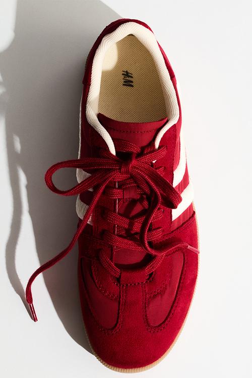 Trainers - red/white