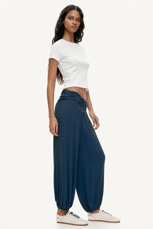 Viscose balloon trousers - navy blue