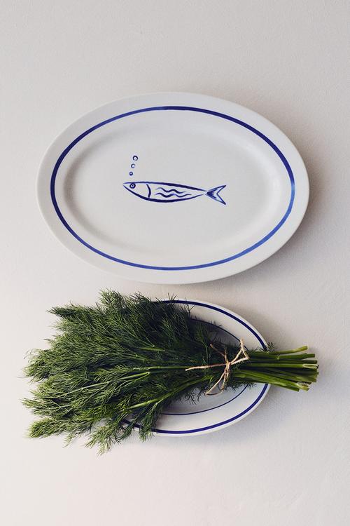 Large porcelain serving plate - blue/fish