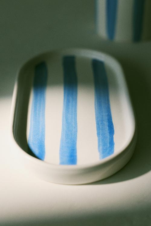 Stoneware tray - white/blue striped