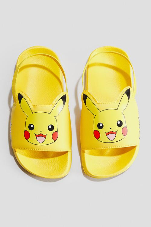 Pool slides - yellow/pokémon