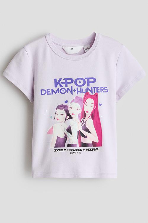Print-motif cotton top - purple/k-pop demon hunters