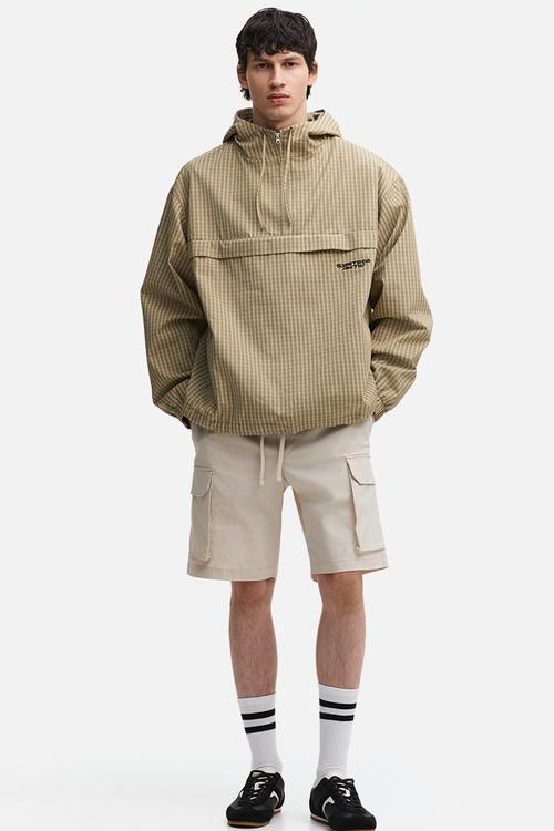 Regular fit cargo shorts - light beige