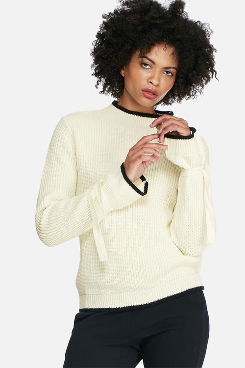 Fluted sleeve jersey