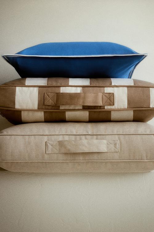 Cotton canvas cushion cover - bright blue