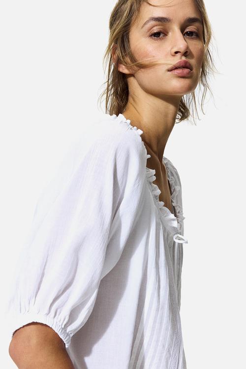 Pintucked blouse - white