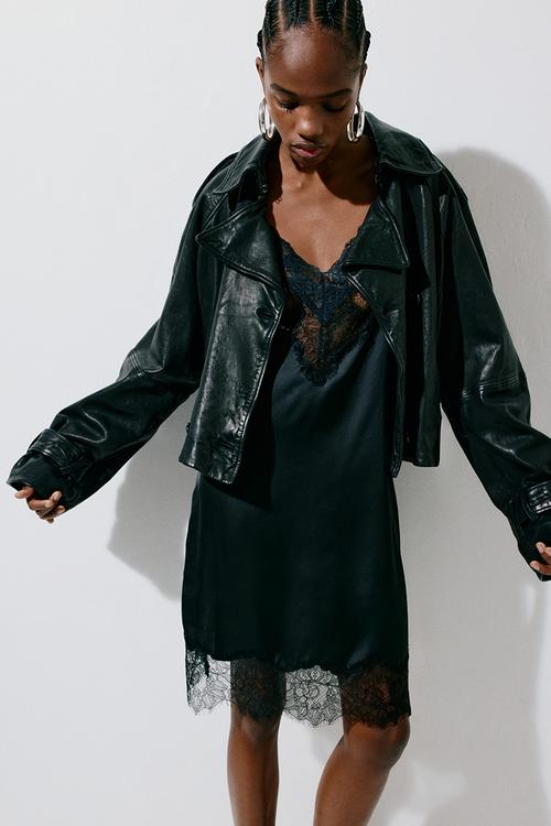 Lace-trimmed satin dress - black
