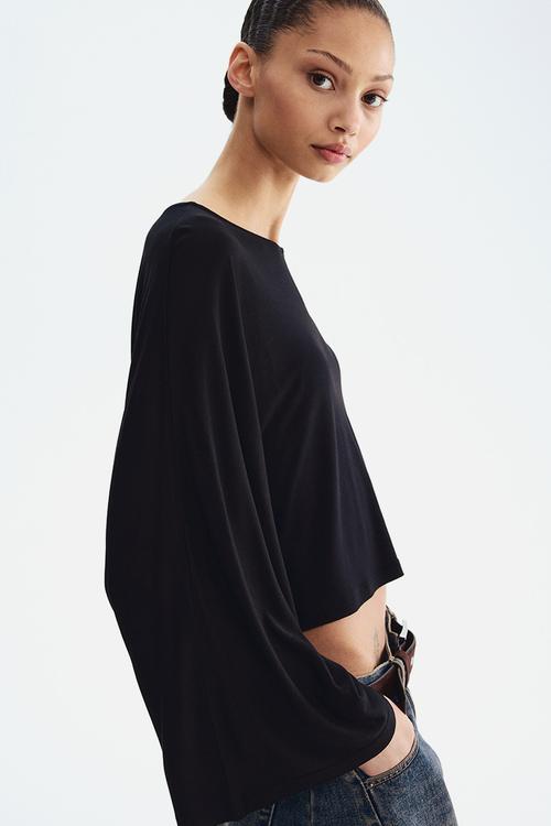 Batwing-sleeved jersey top - black