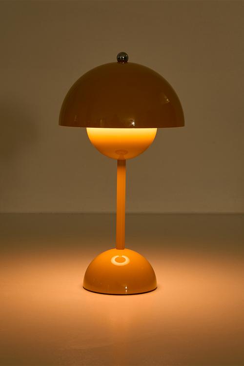 Rechargeable LED Lamp - yellow