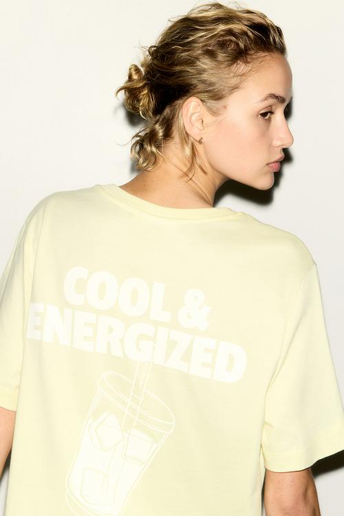 Printed T-shirt - light yellow/energized