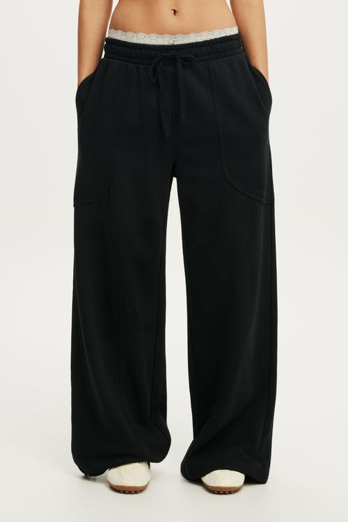 Active Fleece Utility Sweatpant - Black