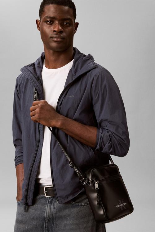 Bold Logo Webbing Reporter - Black