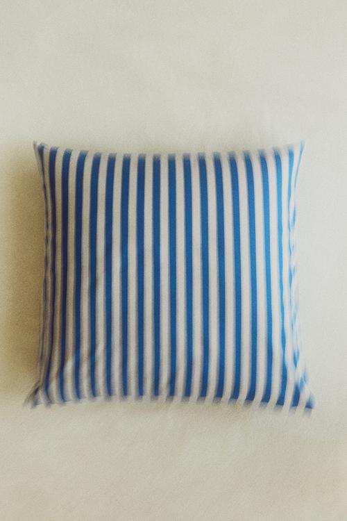 Outdoor canvas cushion cover - bright blue/striped