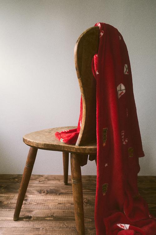 Patterned fleece blanket - red/christmas