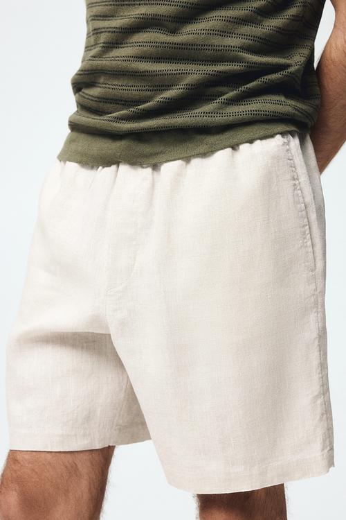 Relaxed fit linen shorts - light beige