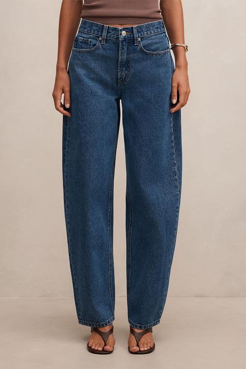 Emma Mid-Rise Barrel Jeans in Mid Wash