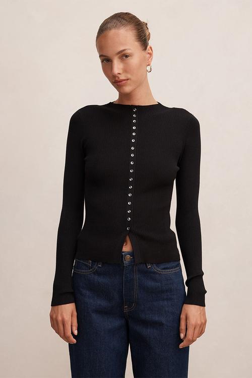 Francis button detail top in black