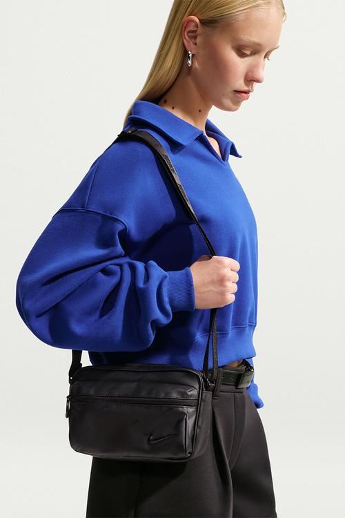 Nike Heritage Cam Crossbody - Embossed Black