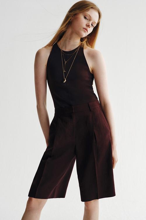 Bermuda shorts - plum purple