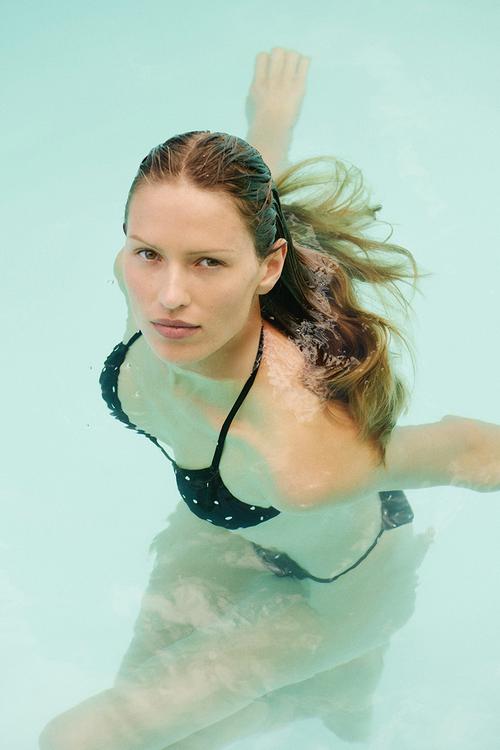 Padded triangle bikini top - black/polka dot