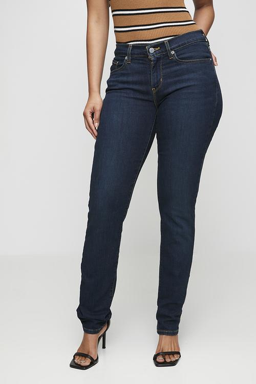 Curvy Straight Jeans - Lot To Say