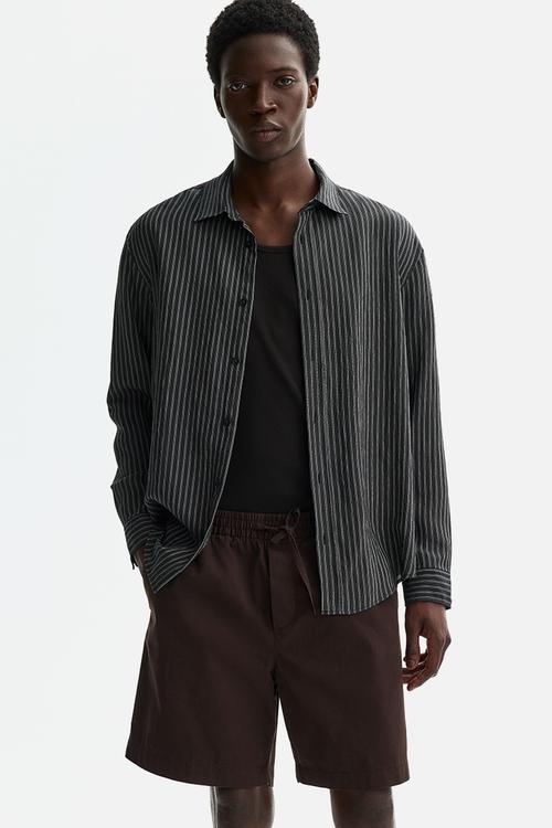 Relaxed fit cotton shorts - dark brown