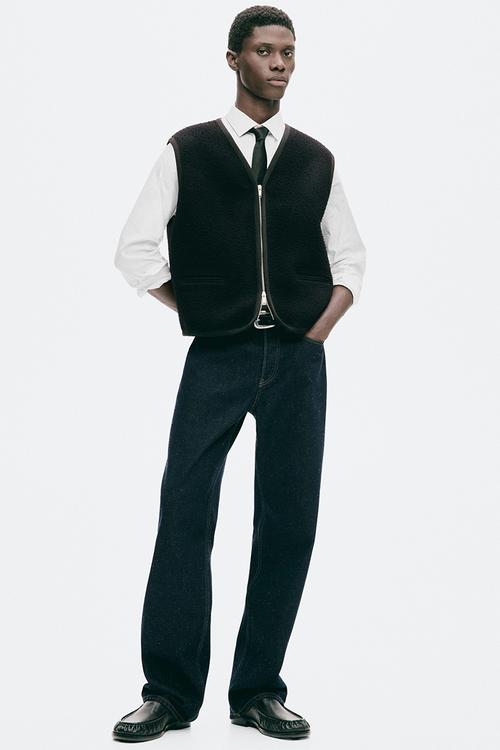 Wool-blend gilet - black