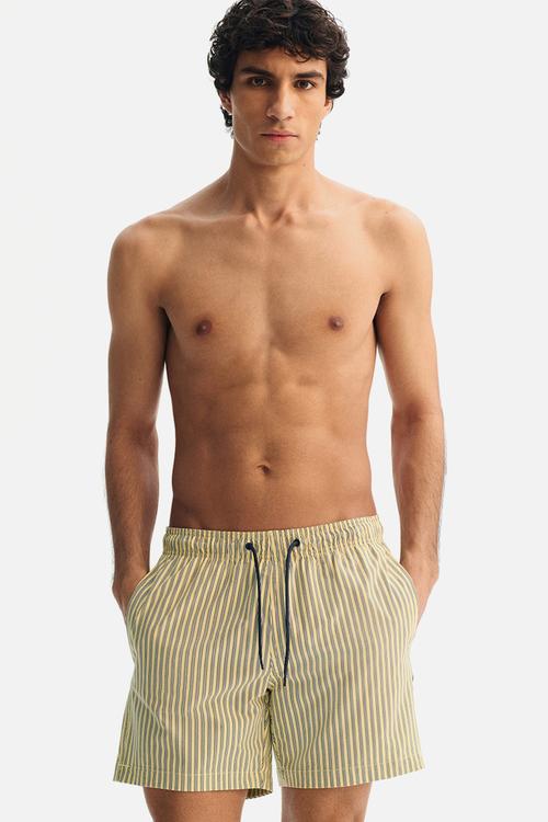 seersucker swim shorts - light yellow/striped