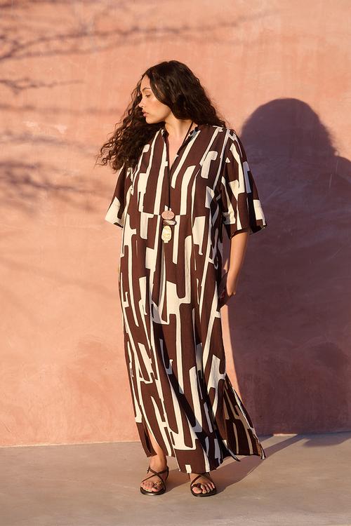 Plus Bib Front Tunic Maxi Dress - Choc/BananaPrint