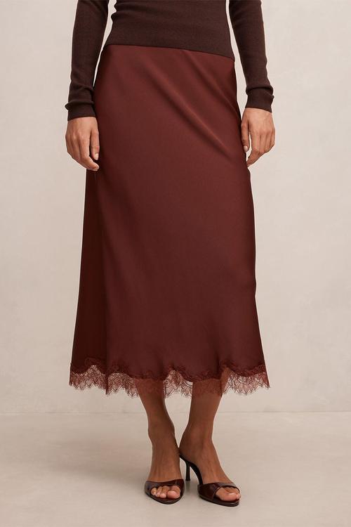 Enola lace maxi skirt in deep rust
