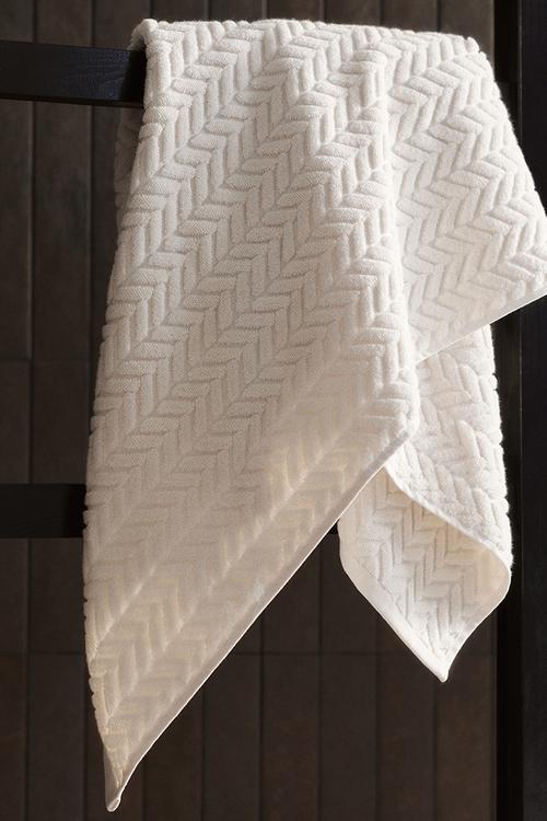 Textured bath towel - cream