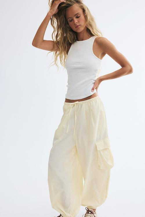 Balloon cargo trousers - light beige