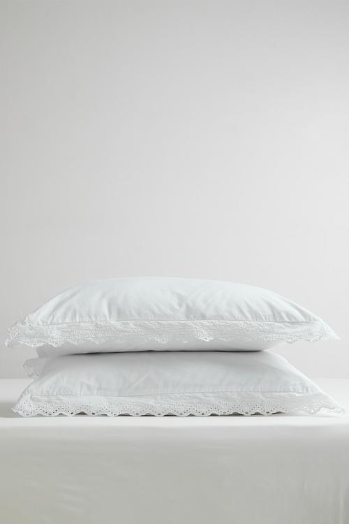 Cotton Broderie Anglaise Pleated 2pk Std Pillowcase - white
