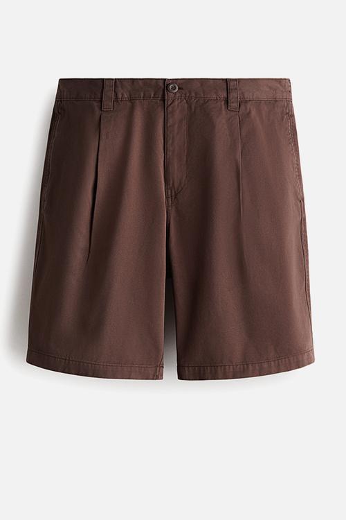 Relaxed fit cotton chino shorts - dark brown