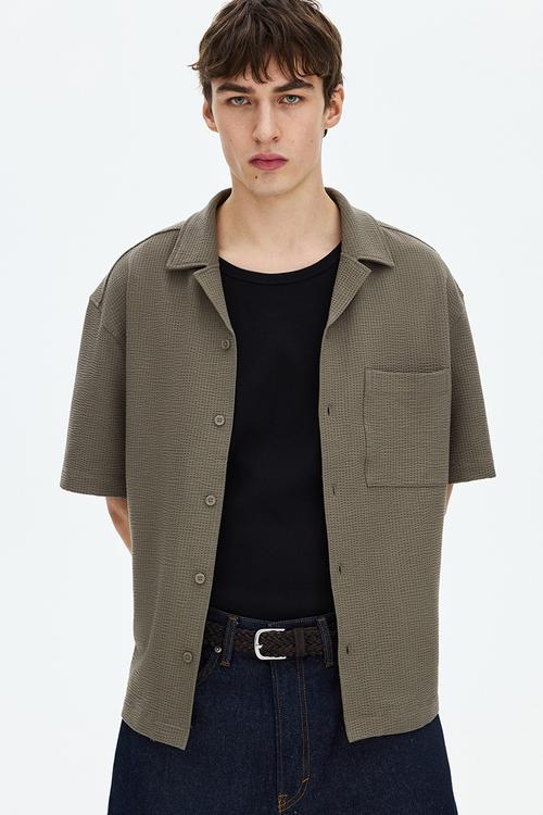 Relaxed fit waffled resort shirt - khaki green