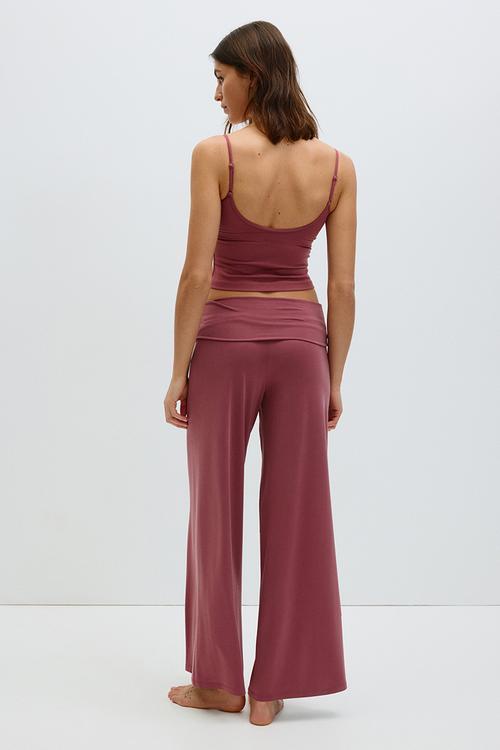 Foldover-waist yoga trousers - light maroon