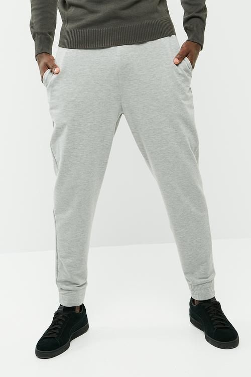 Basic slim fit sweatpant