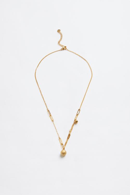 Stylish Designer Necklace - Gold