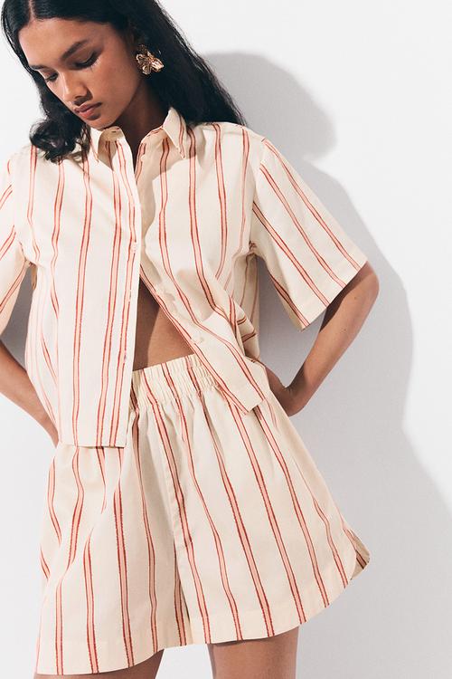 Patterned poplin shorts - light beige/striped