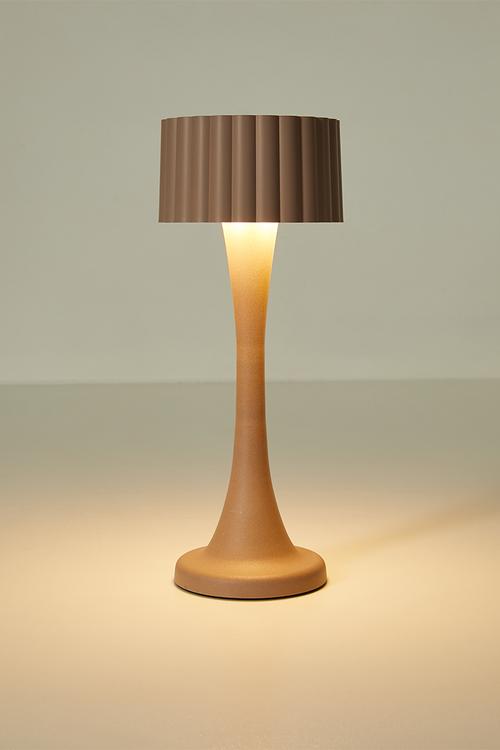 Scallop edge lamp - coffee