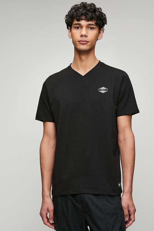 V-Neck Fashion T-Shirt - Black