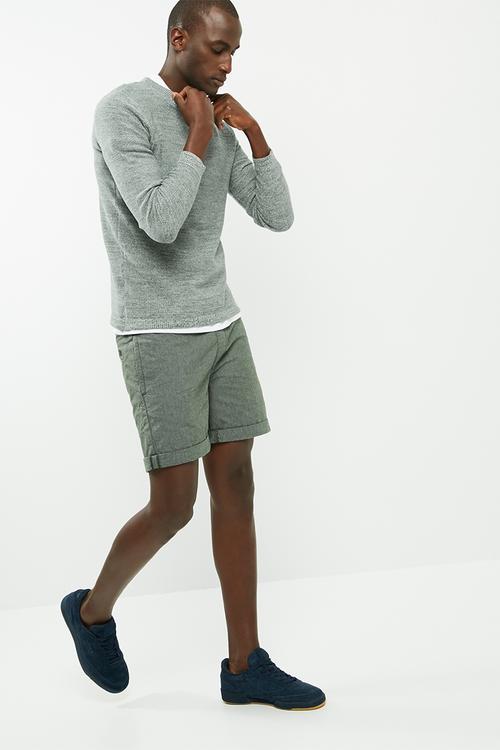 Elasticated chino shorts