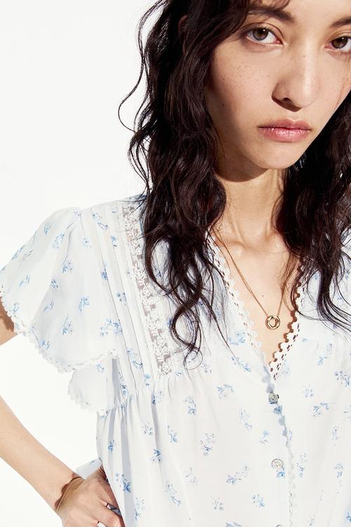 Lace-inset blouse - light blue/floral