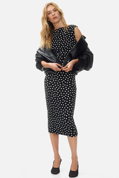 Cap-sleeved dress - black/spotted