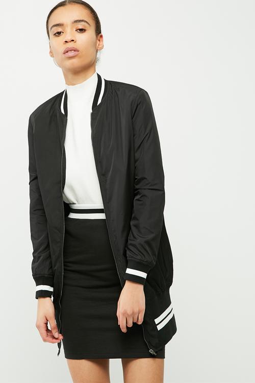 Rouge bomber jacket