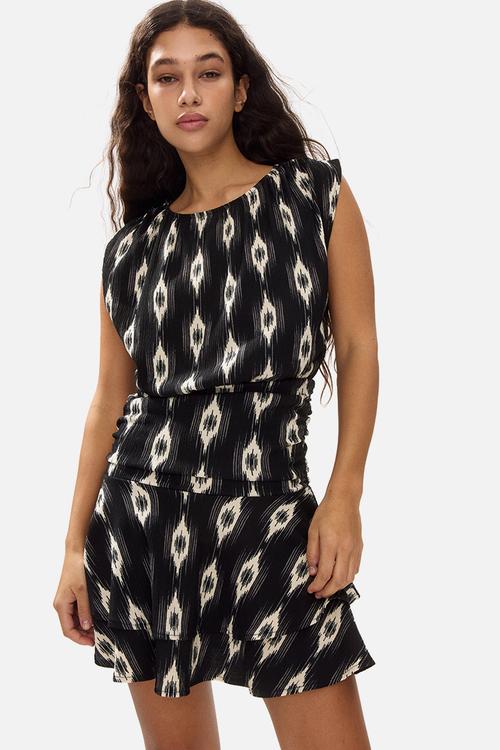 Crinkled tiered dress - black/patterned